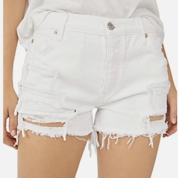 We the Free Maggie Mid-Rise Jean Shorts Optic White Size 27 Destroyed Distressed - Picture 2 of 11